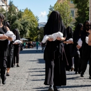 i-bambini-non-devono-morire-la-performance-di-giovanna-damico-8411-min